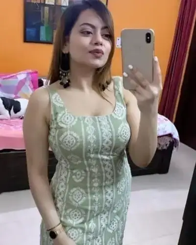 Call Girl in Dhansiripar